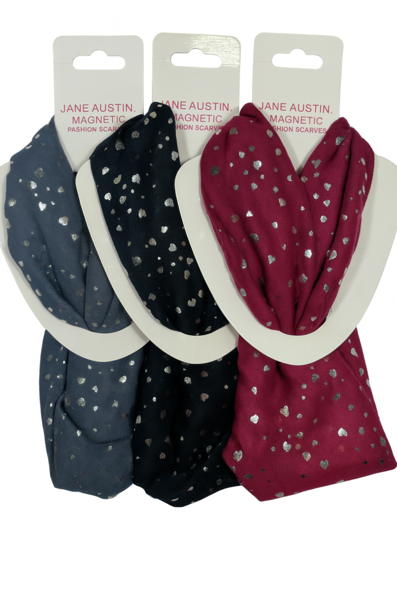 Magnetic Heart Cluster Scarf