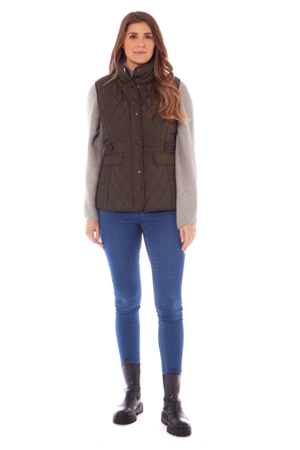Camila Gilet Green 18
